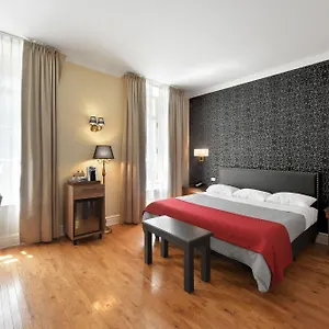 Hotel Bonaparte, Montréal
