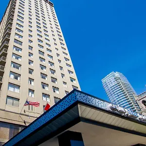 Century Plaza 3*, Ванкувер Канада
